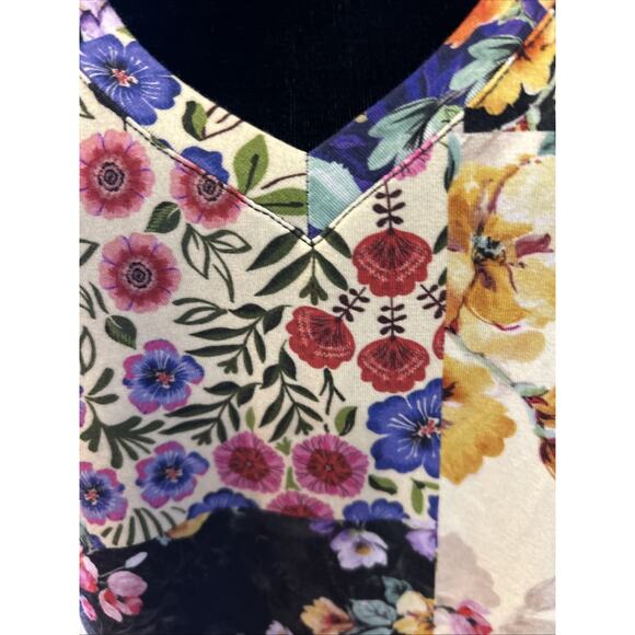 JOHNNY WAS LA Floral Patchwork Print Viscose Bamboo/Spandex Stretch Tee S loose - Picture 13 of 16